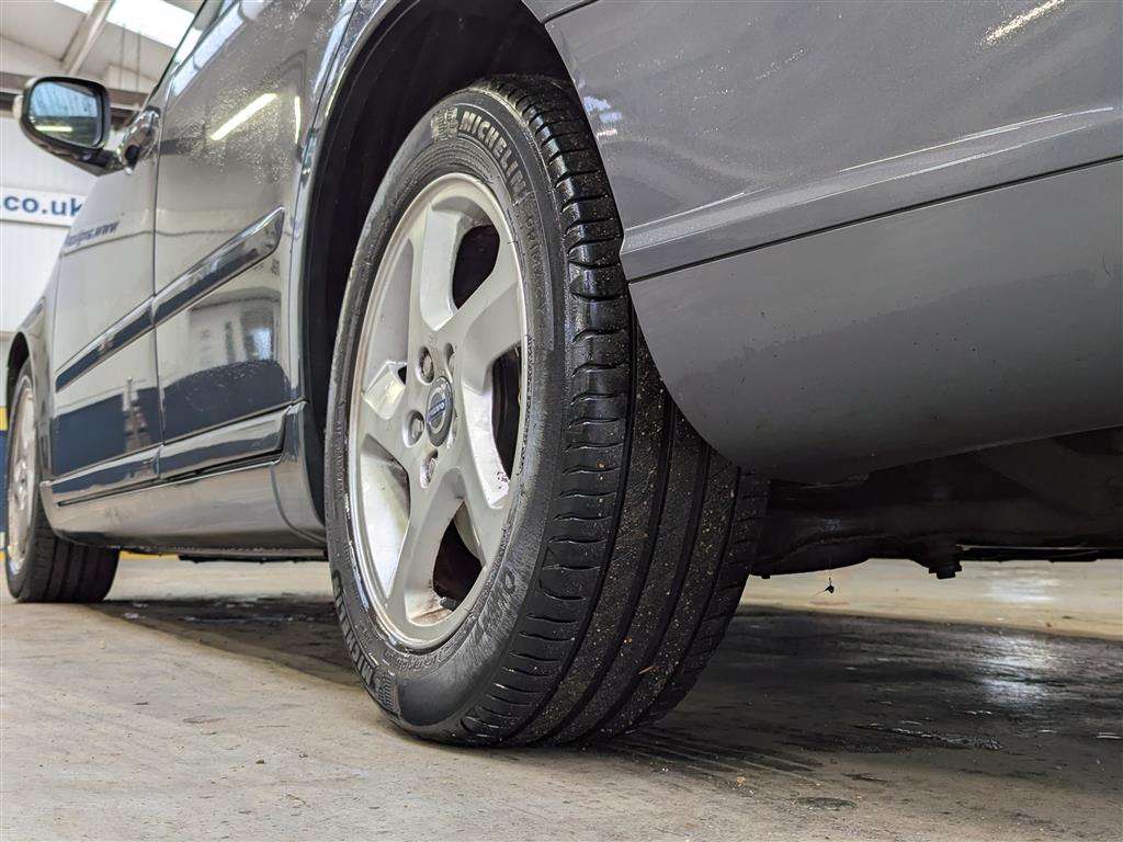 <p>2011 VOLVO V50 SE LUX DRIVE START/ST</p>