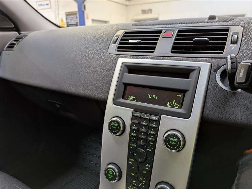 <p>2011 VOLVO V50 SE LUX DRIVE START/ST</p>