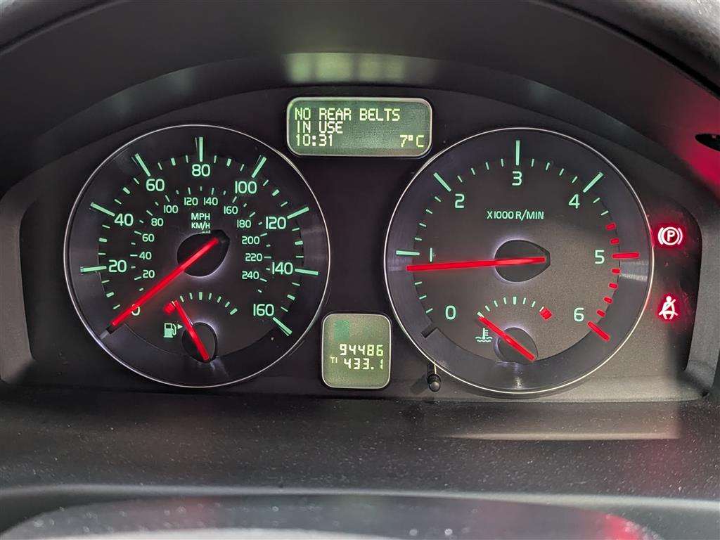 <p>2011 VOLVO V50 SE LUX DRIVE START/ST</p>