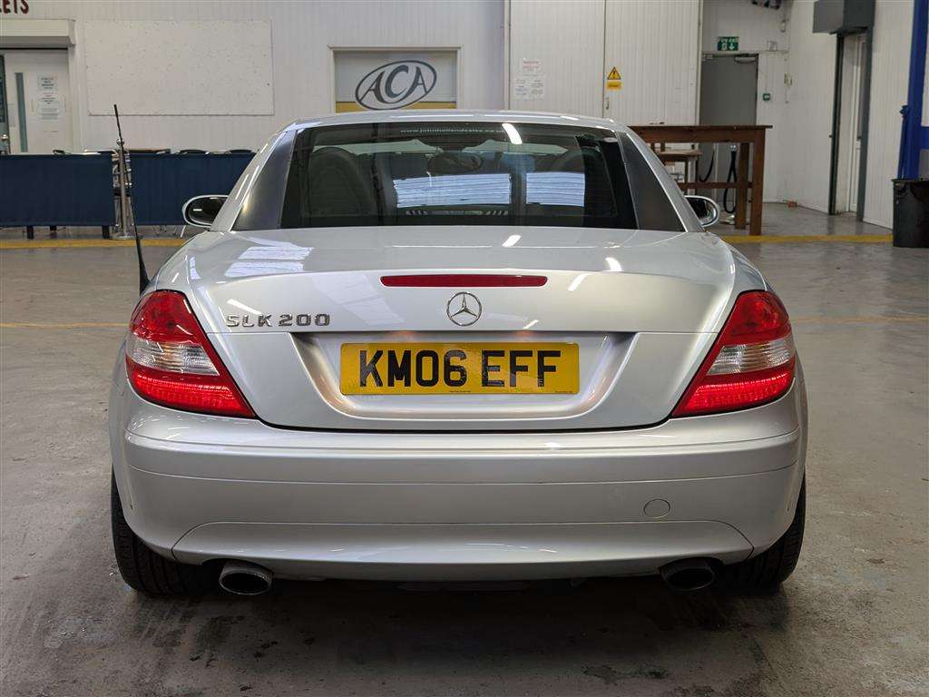 <p>2006 MERCEDES SLK 200 KOMPRESSOR AUTO</p>
