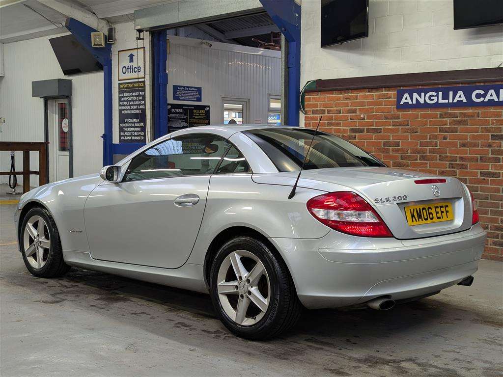 <p>2006 MERCEDES SLK 200 KOMPRESSOR AUTO</p>