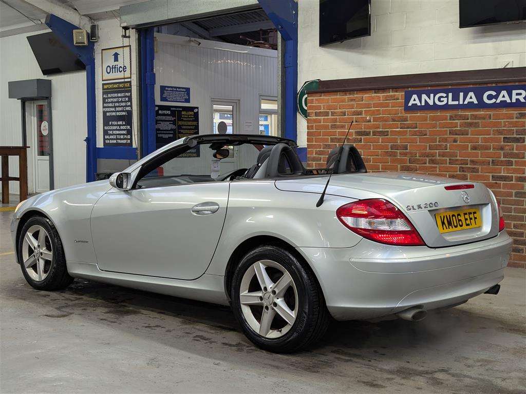 <p>2006 MERCEDES SLK 200 KOMPRESSOR AUTO</p>