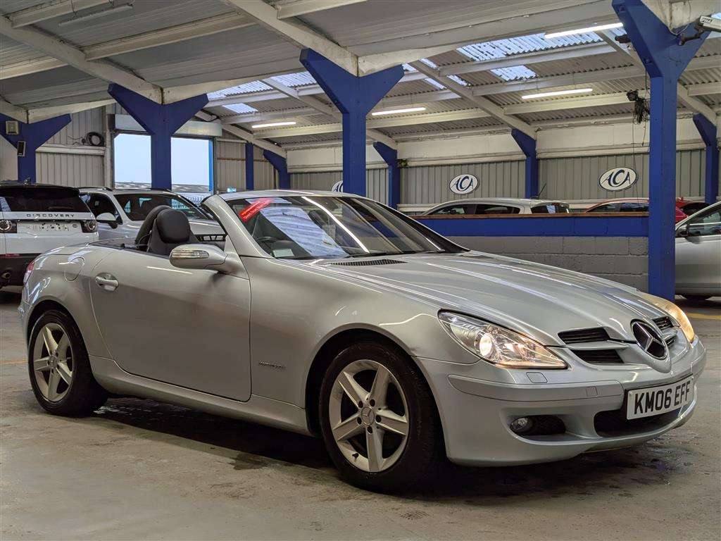 <p>2006 MERCEDES SLK 200 KOMPRESSOR AUTO</p>