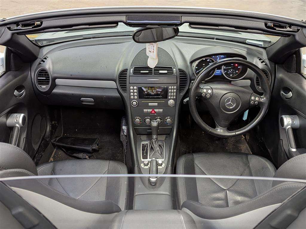 <p>2006 MERCEDES SLK 200 KOMPRESSOR AUTO</p>