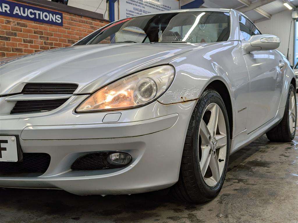 <p>2006 MERCEDES SLK 200 KOMPRESSOR AUTO</p>