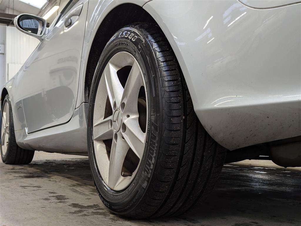 <p>2006 MERCEDES SLK 200 KOMPRESSOR AUTO</p>