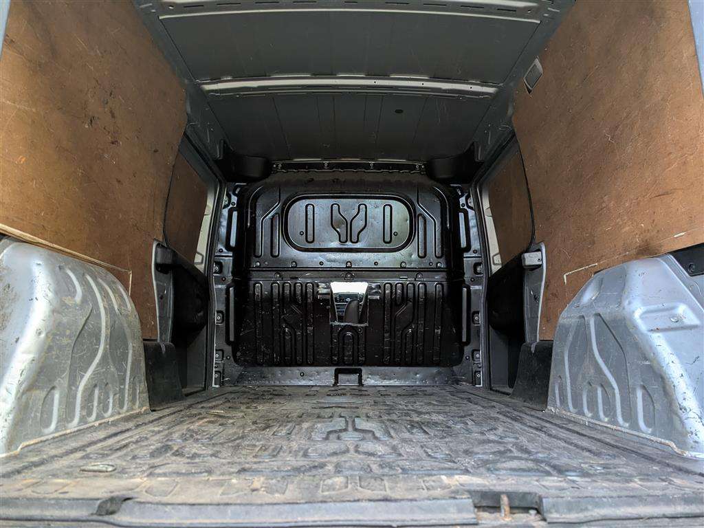 <p>2013 FIAT DOBLO 16V SX MULTIJET</p>