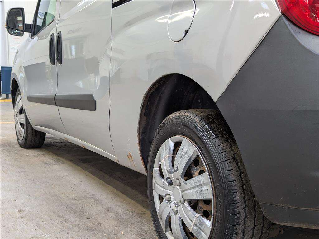 <p>2013 FIAT DOBLO 16V SX MULTIJET</p>