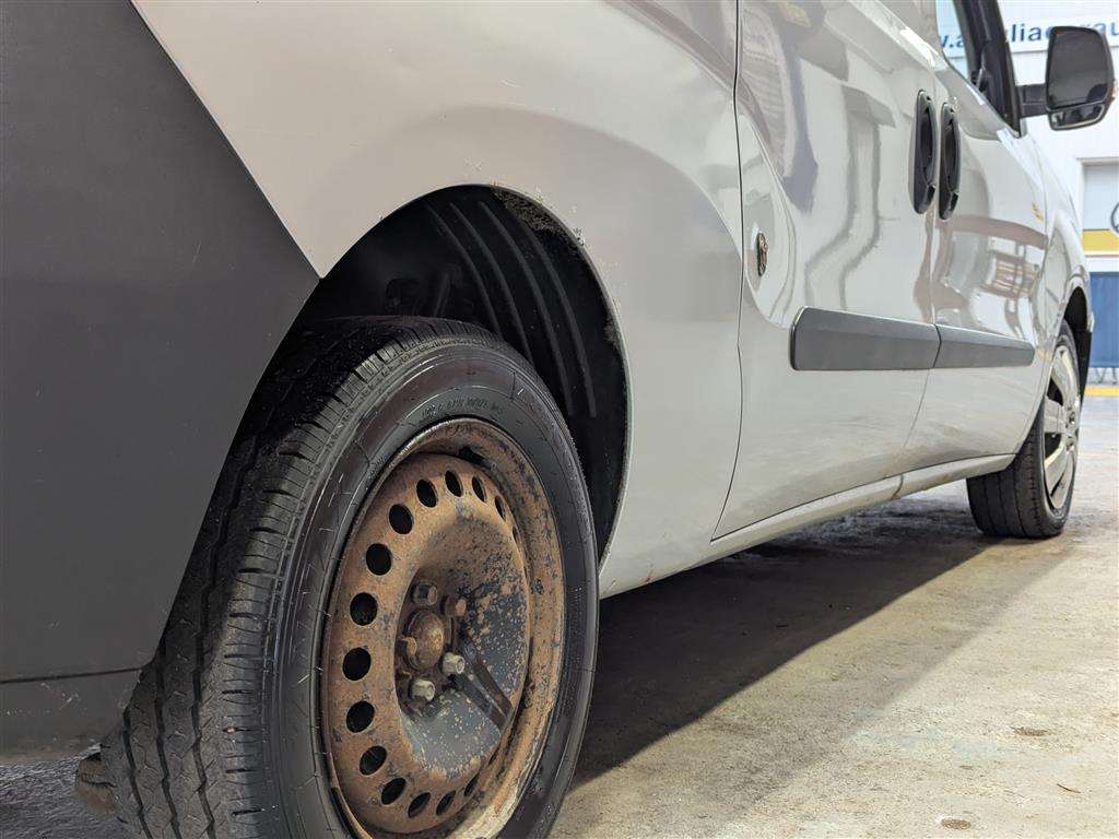 <p>2013 FIAT DOBLO 16V SX MULTIJET</p>