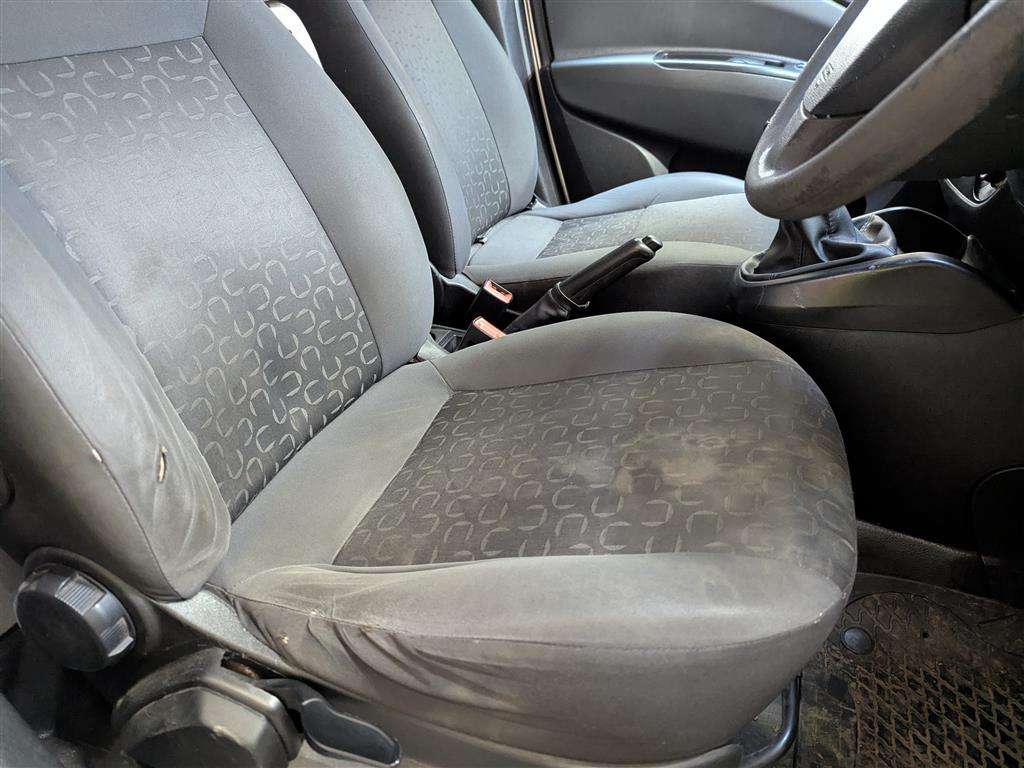 <p>2013 FIAT DOBLO 16V SX MULTIJET</p>