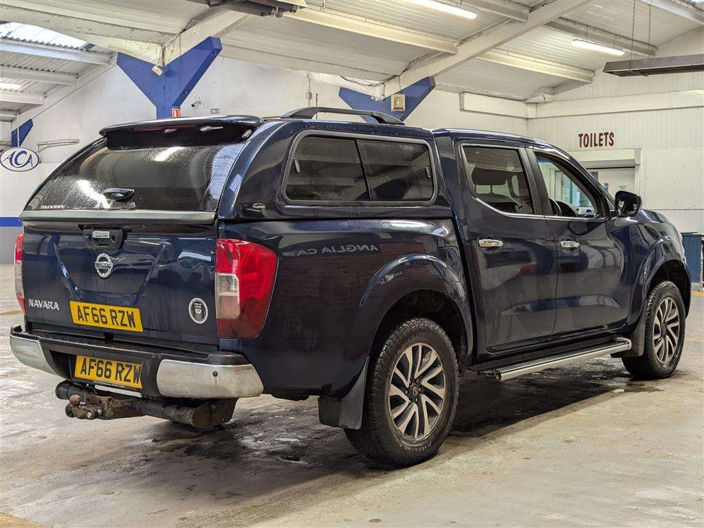 <p>2016 NISSAN NAVARA ACENTA + DCI</p>