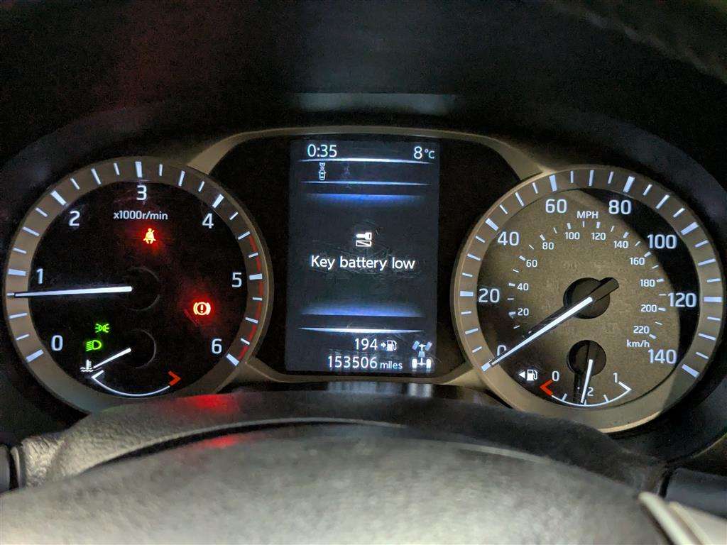 <p>2016 NISSAN NAVARA ACENTA + DCI</p>