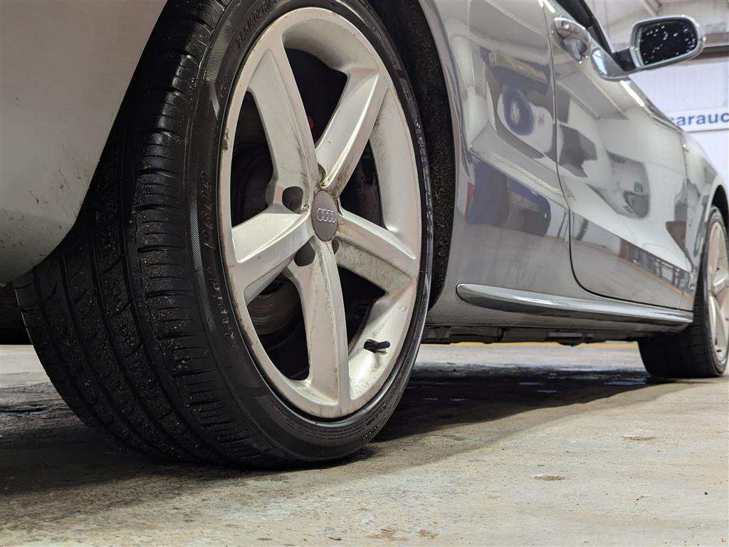 <p>2012 AUDI A5 S LINE TFSI 211</p>