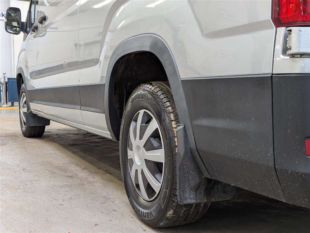 <p>2022 MAXUS DELIVER 9</p>