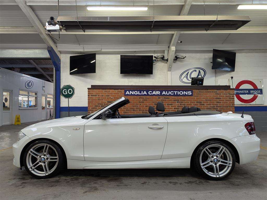 <p>2013 BMW 120D SPORT PLUS EDITION AUTO</p>