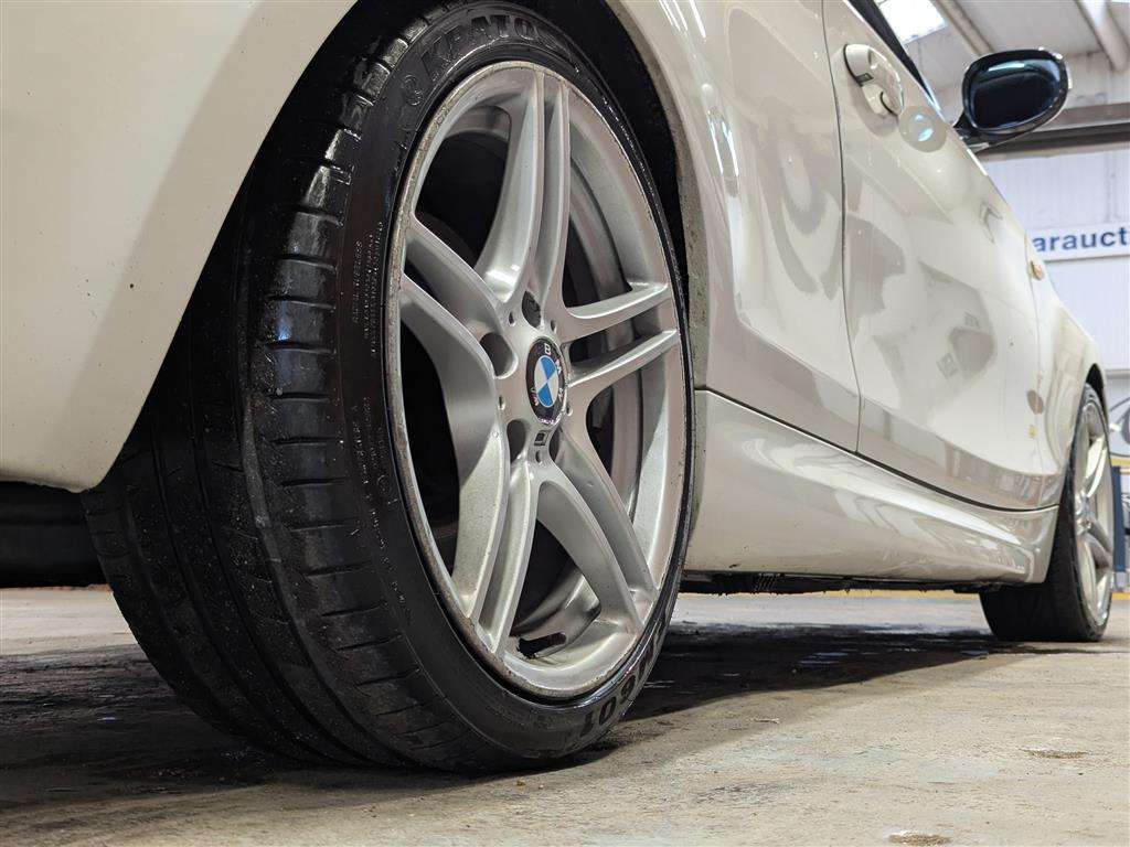 <p>2013 BMW 120D SPORT PLUS EDITION AUTO</p>
