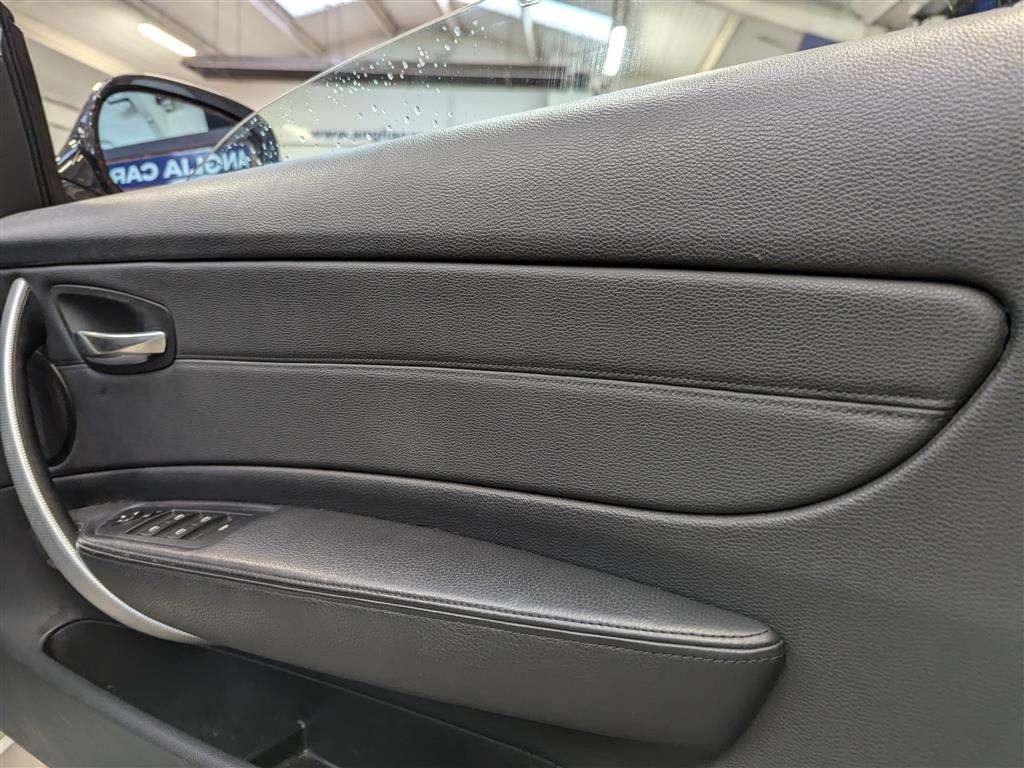 <p>2013 BMW 120D SPORT PLUS EDITION AUTO</p>