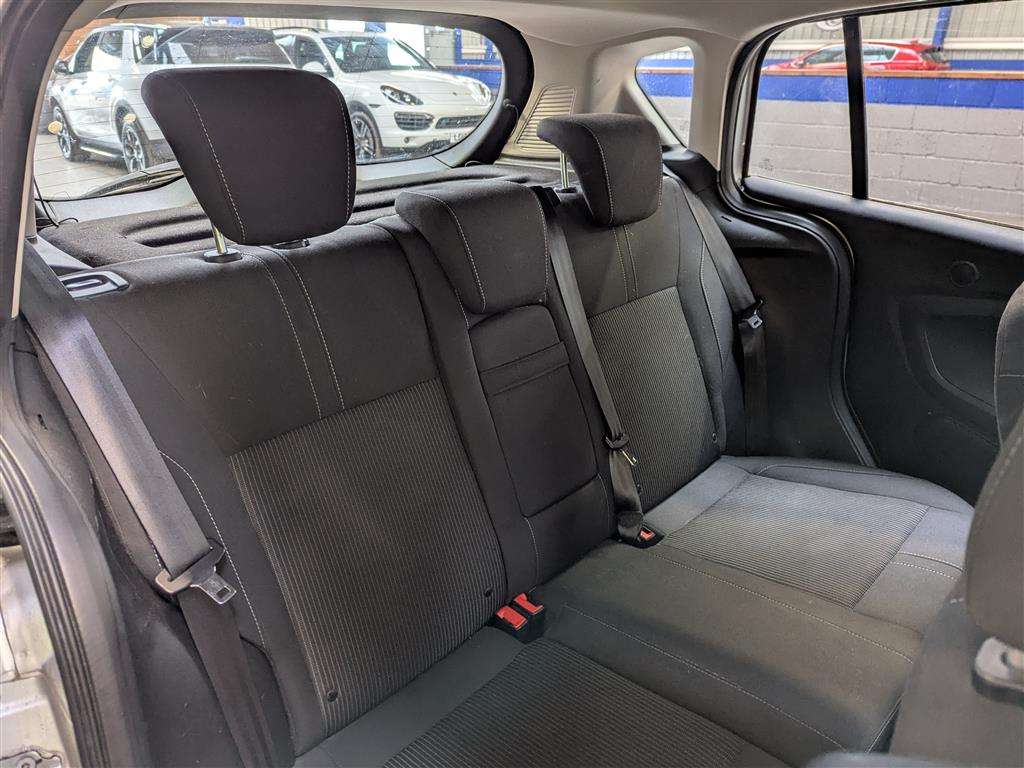 <p>2013 FORD B-MAX TITANIUM TURBO</p>