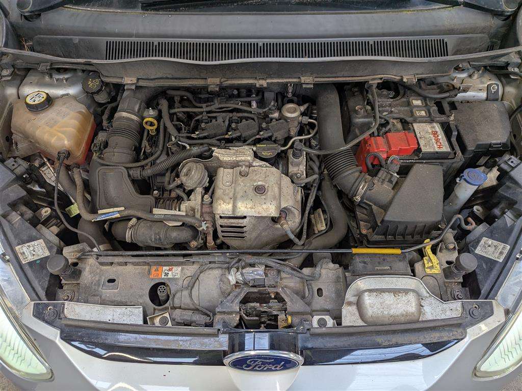 <p>2013 FORD B-MAX TITANIUM TURBO</p>