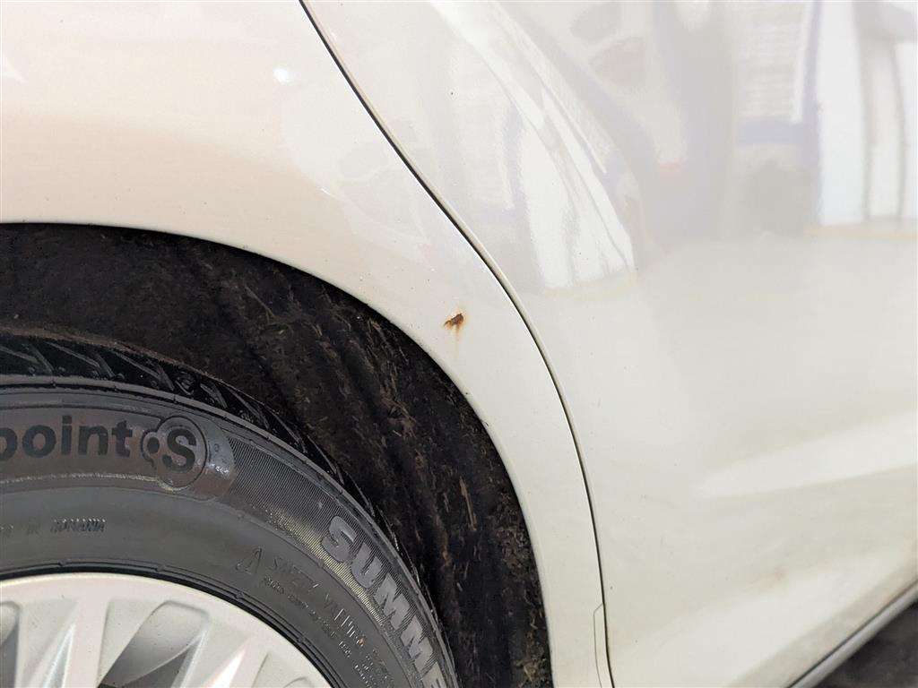 <p>2013 FORD B-MAX TITANIUM TURBO</p>