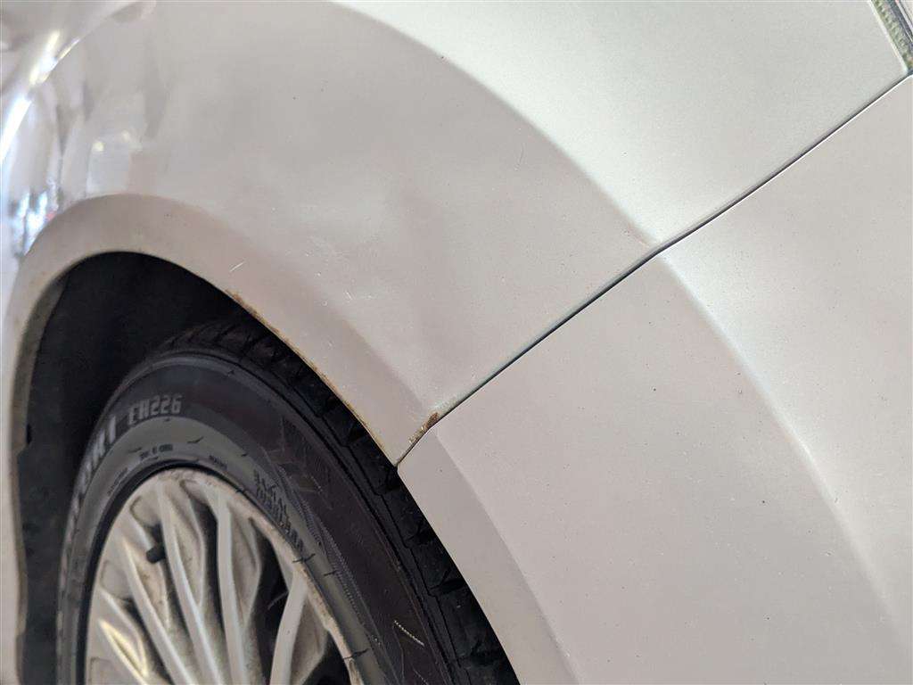 <p>2013 FORD B-MAX TITANIUM TURBO</p>