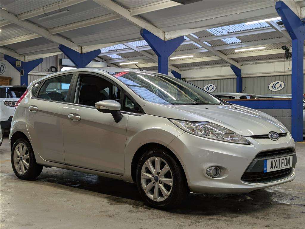 <p>2011 FORD FIESTA ZETEC</p>