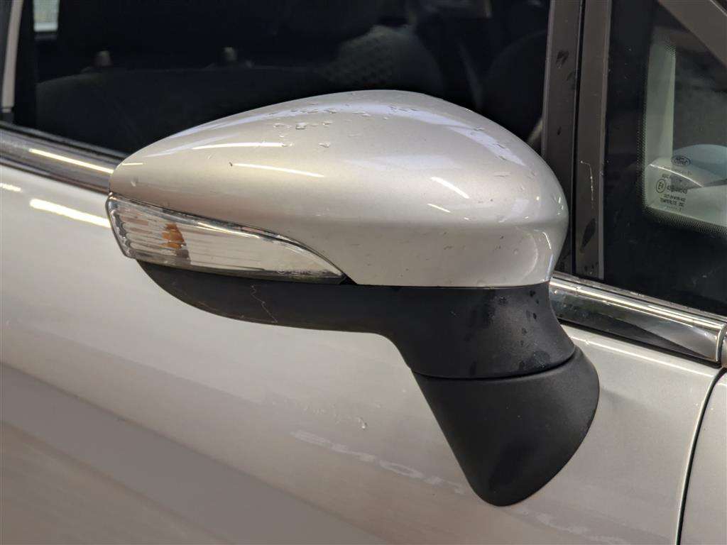 <p>2011 FORD FIESTA ZETEC</p>