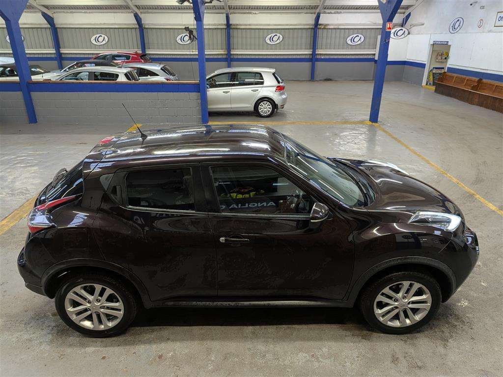 <p>2015 NISSAN JUKE ACENTA DCI</p>