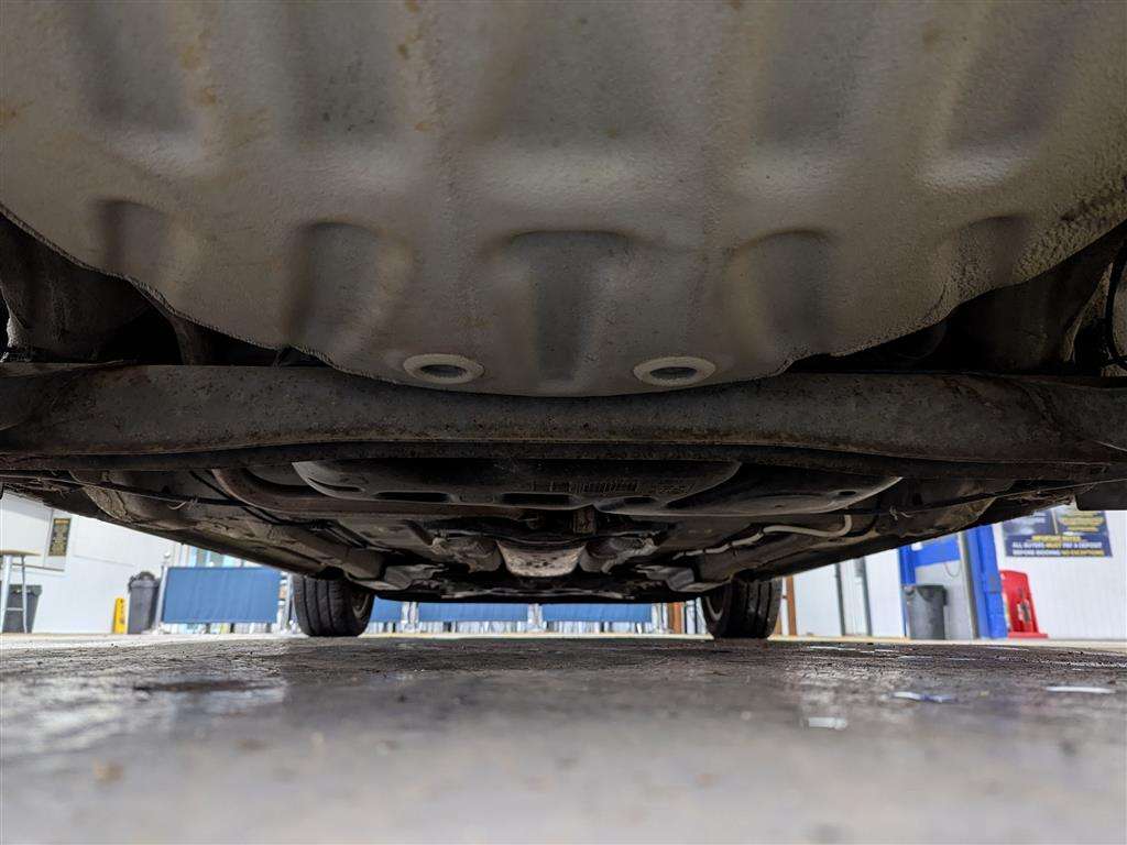 <p>2014 VOLKSWAGEN HIGH UP AUTO</p>