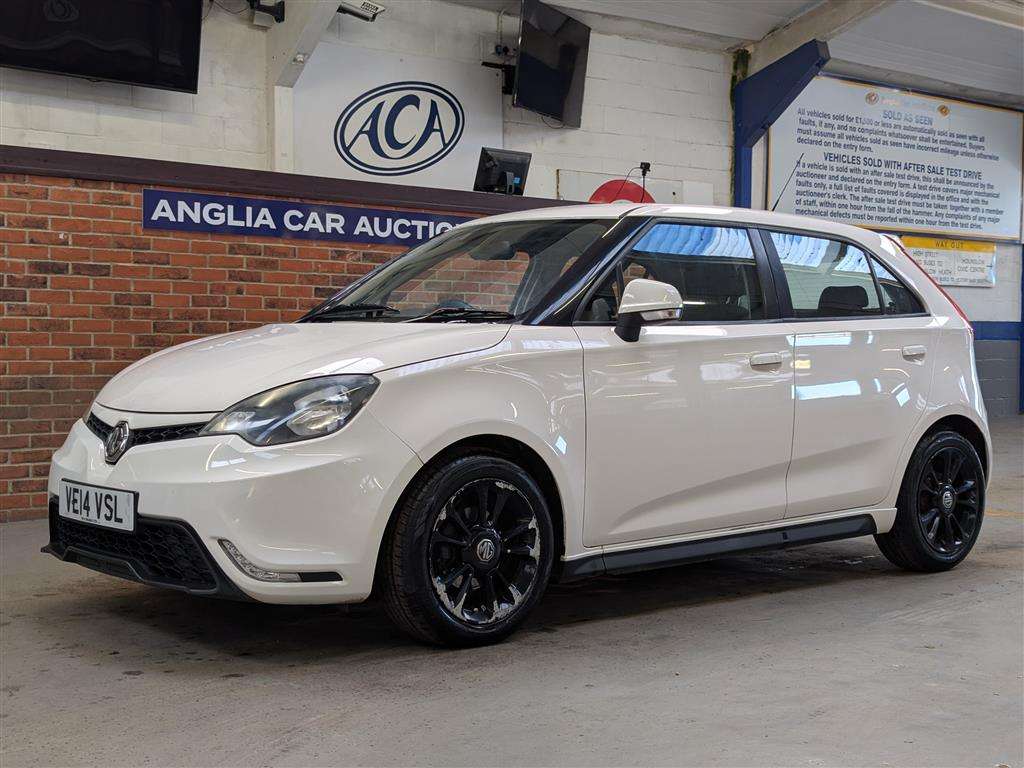 <p>2014 MG 3 STYLE VTI-TECH</p>