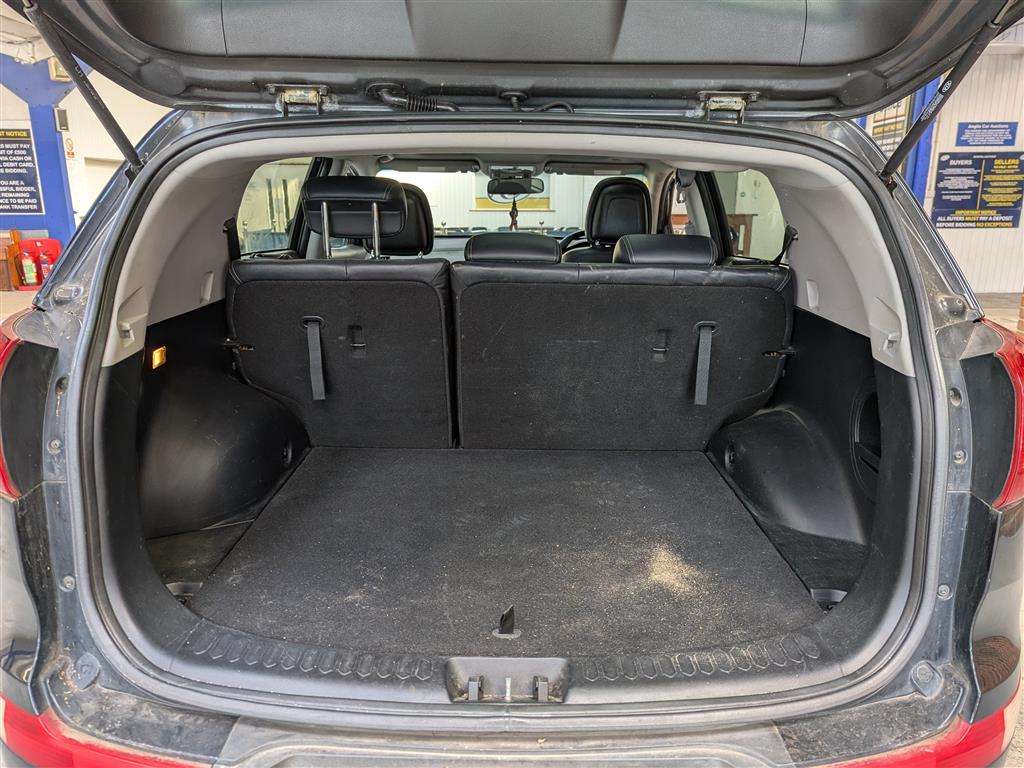 <p>2012 KIA SPORTAGE KX-2 CRDI</p>