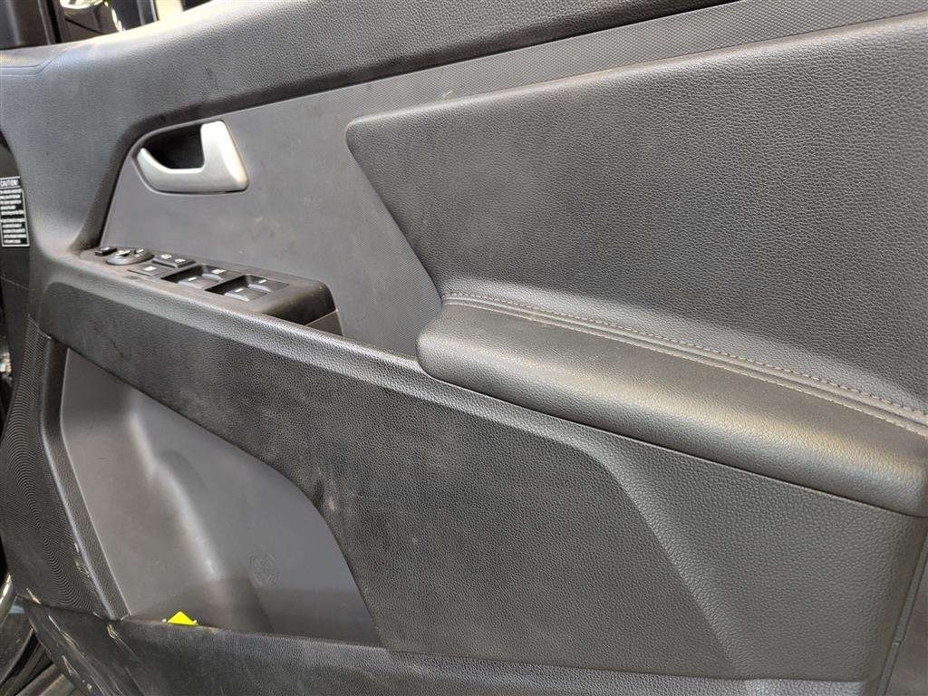 <p>2012 KIA SPORTAGE KX-2 CRDI</p>