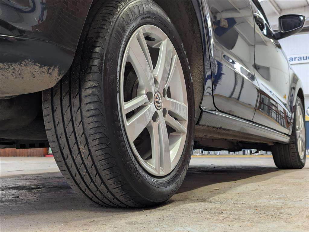 <p>2012 VOLKSWAGEN POLO MATCH TDI</p>