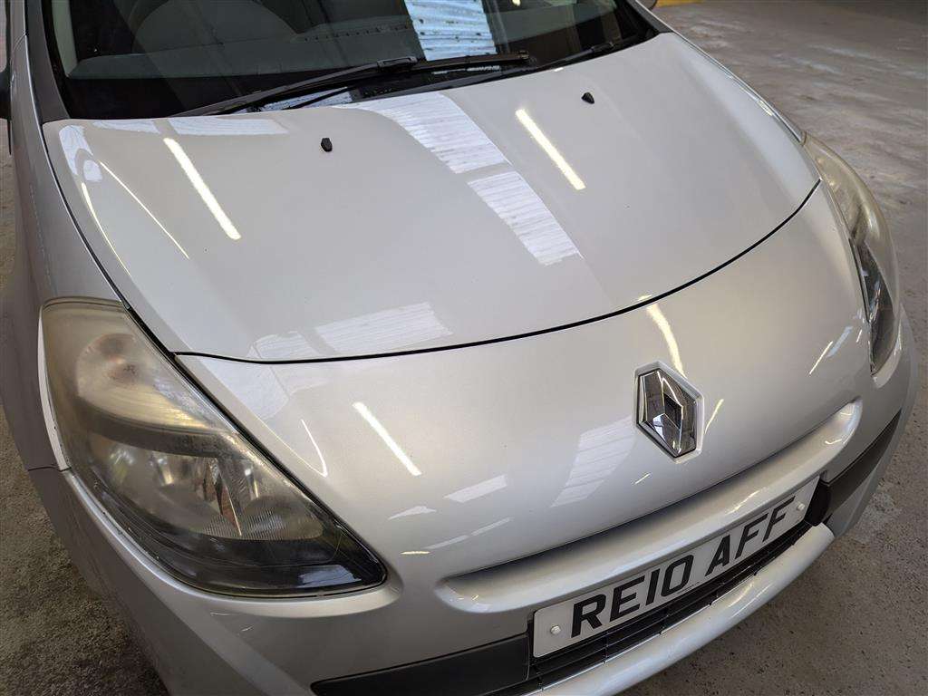 <p>2010 RENAULT CLIO DYNAMIQUE TCE</p>