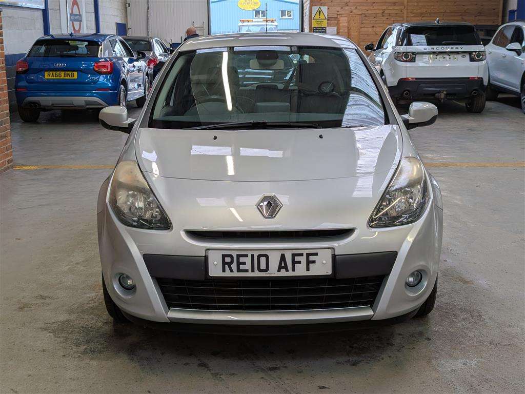 <p>2010 RENAULT CLIO DYNAMIQUE TCE</p>