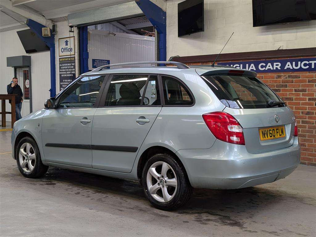 <p>2010 SKODA FABIA SE TSI S-A</p>