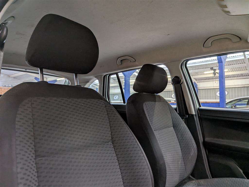 <p>2010 SKODA FABIA SE TSI S-A</p>