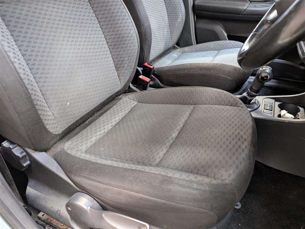 <p>2010 SKODA FABIA SE TSI S-A</p>