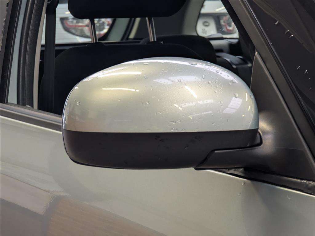 <p>2010 SKODA FABIA SE TSI S-A</p>