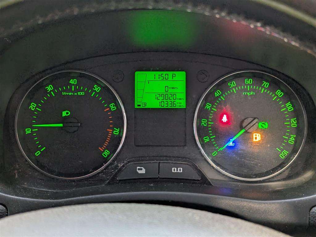 <p>2010 SKODA FABIA SE TSI S-A</p>