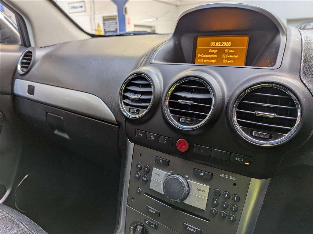 <p>2013 VAUXHALL ANTARA DIAMOND CDTI S/S 4</p>