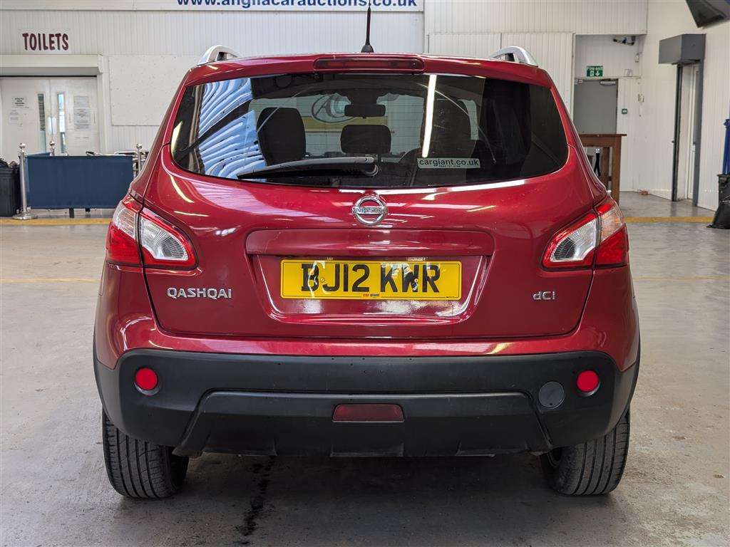 <p>2012 NISSAN QASHQAI N-TEC + DCI</p>