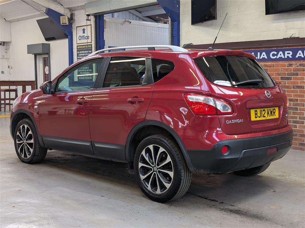 <p>2012 NISSAN QASHQAI N-TEC + DCI</p>