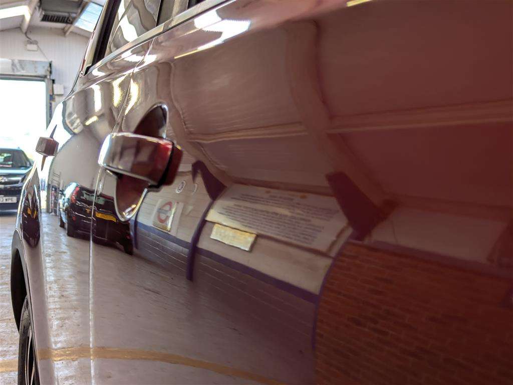 <p>2012 NISSAN QASHQAI N-TEC + DCI</p>