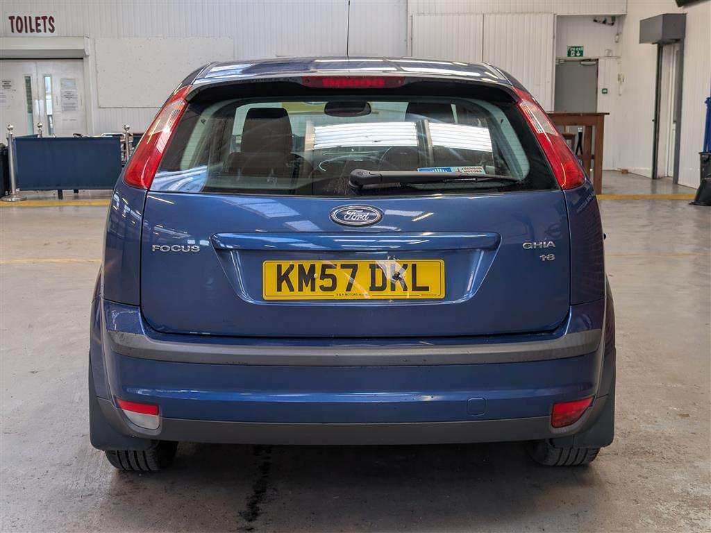 <p>2007 FORD FOCUS GHIA</p>