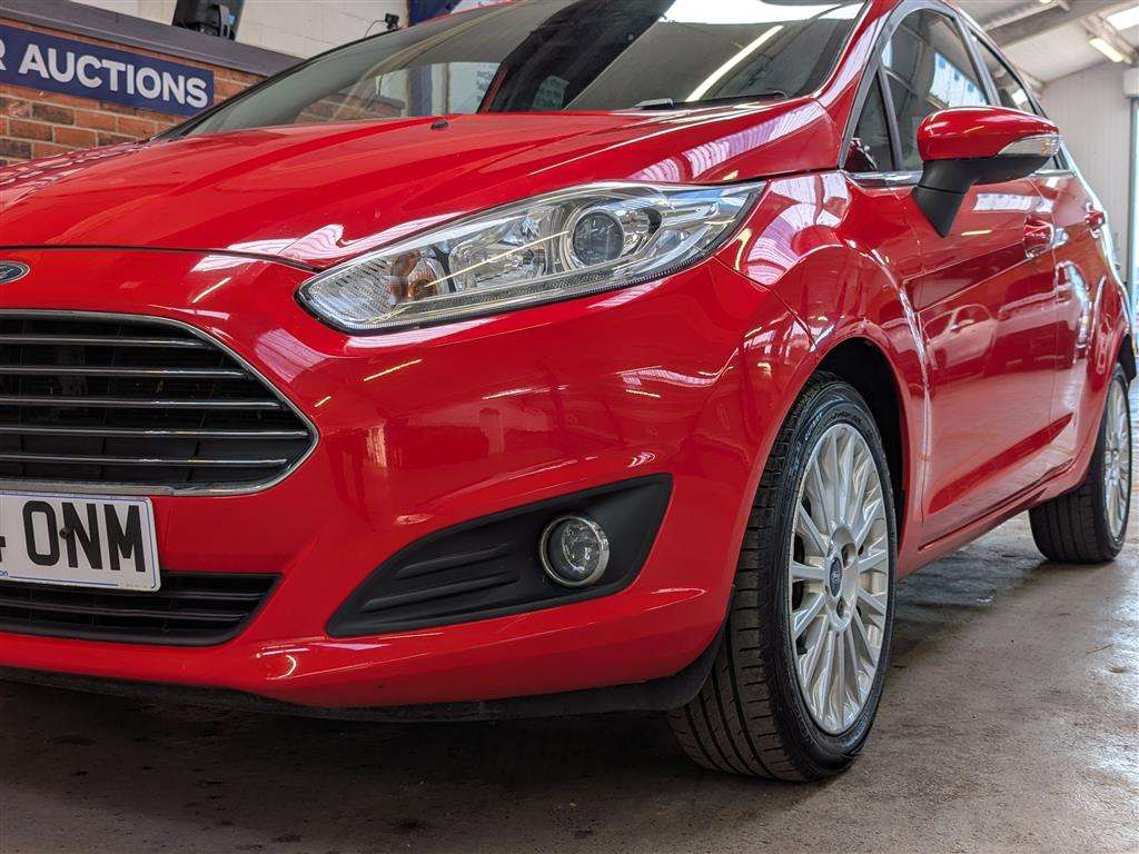 <p>2014 FORD FIESTA TITANIUM</p>