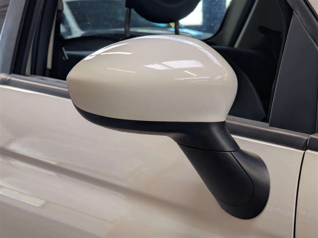 <p>2010 FIAT 500 SPORT MULTIJET 95</p>