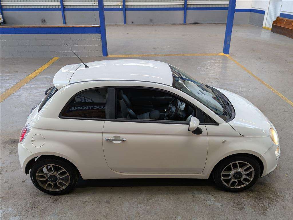 <p>2010 FIAT 500 SPORT MULTIJET 95</p>