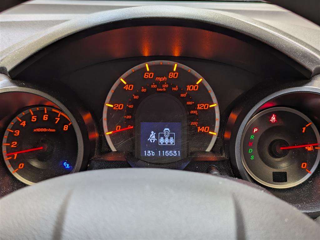 <p>2013 HONDA JAZZ I-VTEC ES CVT</p>