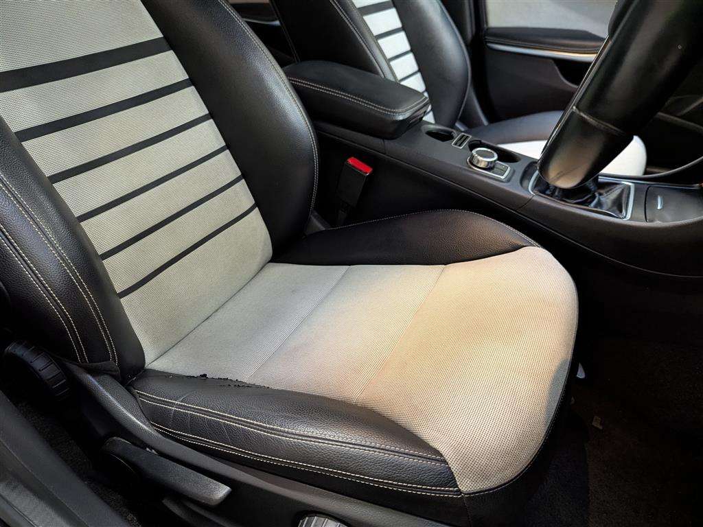 <p>2014 MERCEDES-BENZ A180 BLUEEFFICIENCY SE</p>